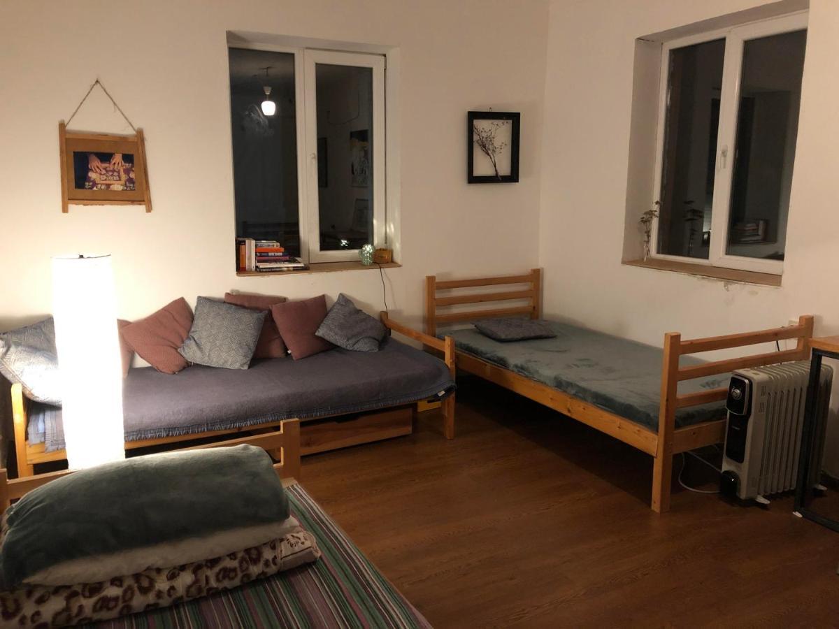 Udabno Hostel Εξωτερικό φωτογραφία